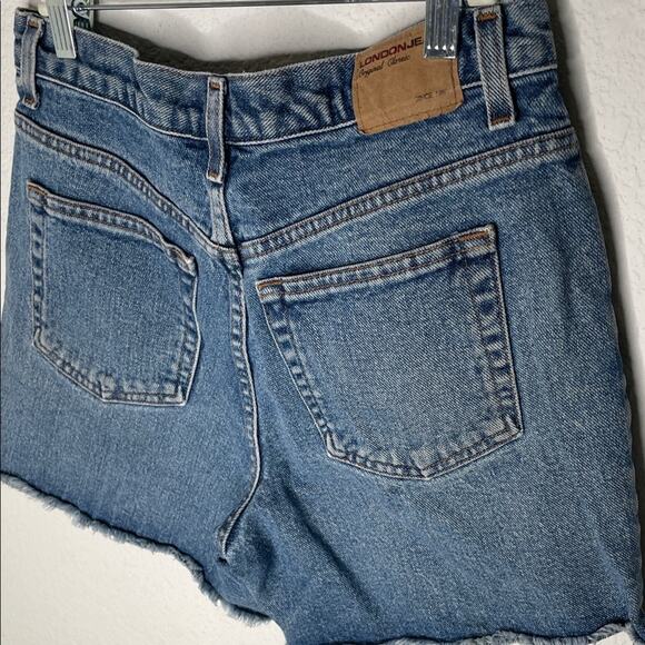 Vintage LONDONJEAN Classic Blue Denim Shorts womens size 6 - Picture 3 of 4